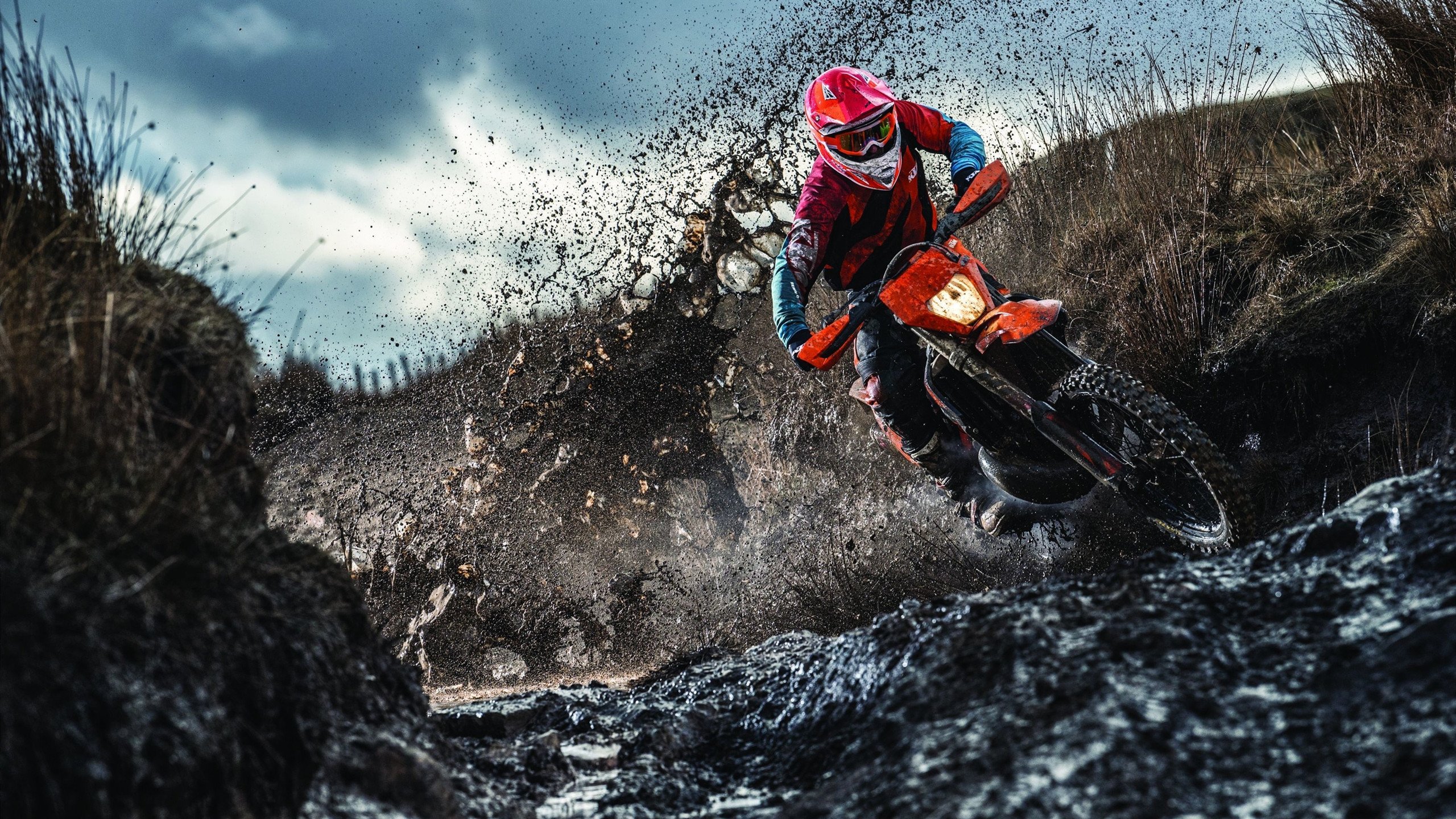 开云体育入口-加克波爆发撕裂夜空，土耳其钢铁洪流碾碎智利幻梦